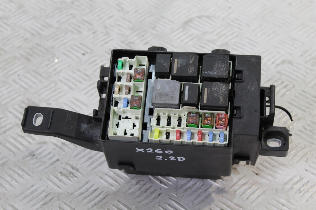 фото №1, Коробка предохранителей корпус jaguar xf ii x260