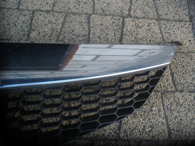 фото №4, Решітка радіатора решітка радіатора mazda 6 lift 05-08 оригінал