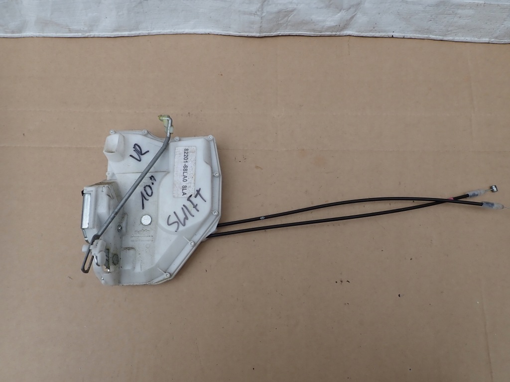 фото №1, Suzuki swift 10- mk7 замок двері передній правий eu