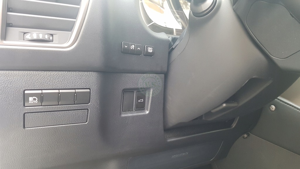 фото №10, Электрическая крышка багажника багажника subaru xv 2018 v&s