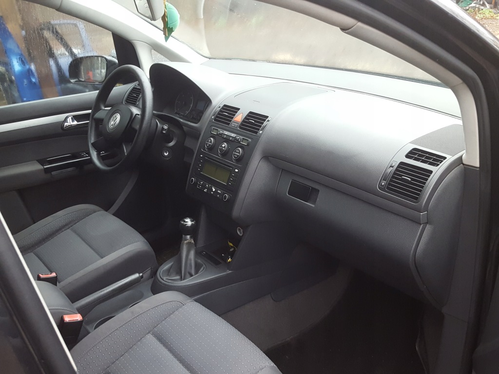 фото №1, Панель приладів панель приладів подушки безпеки ремені vw touran