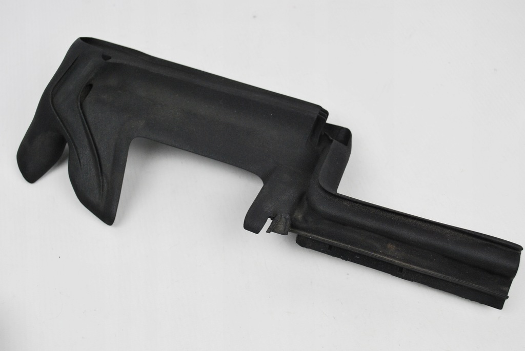 фото №1, Прокладка двері ліва audi r8 spyder 4s7831721a