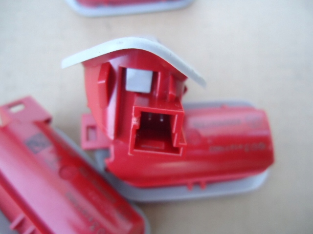 фото №8, Mercedes w222 лампа led обшивка двері a0009061335