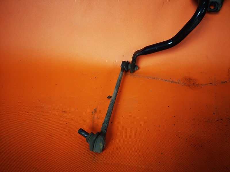 фото №6, Volvo v40 d2 1.6 стабілізатор підвіска передній