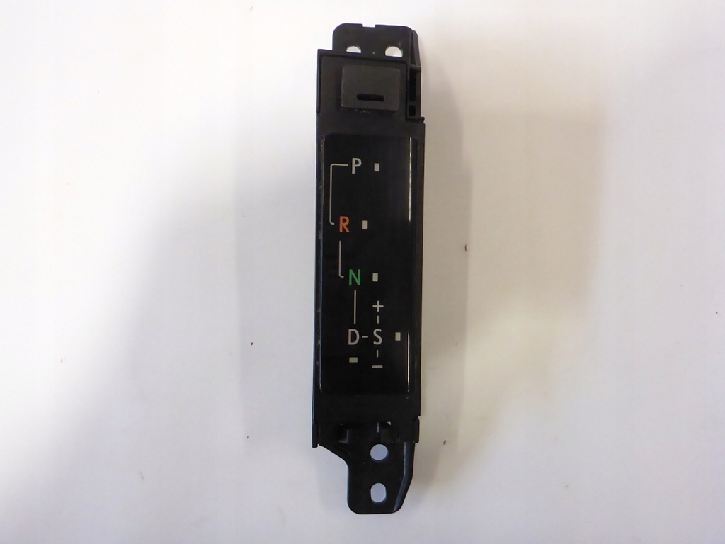 фото №1, Панель рамка переключения передач lexus is iii 300h 13-