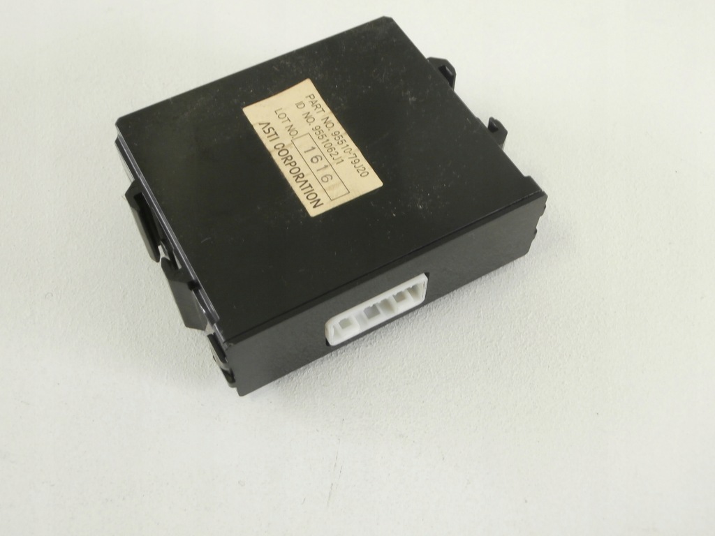 фото №1, Suzuki sx4 sedici модуль блок управления обдув 06-14r.