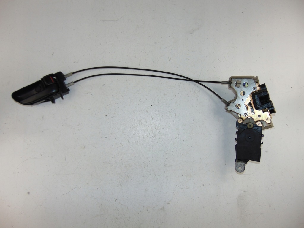 фото №1, Замок дверь правый перед subaru forester ii 02-