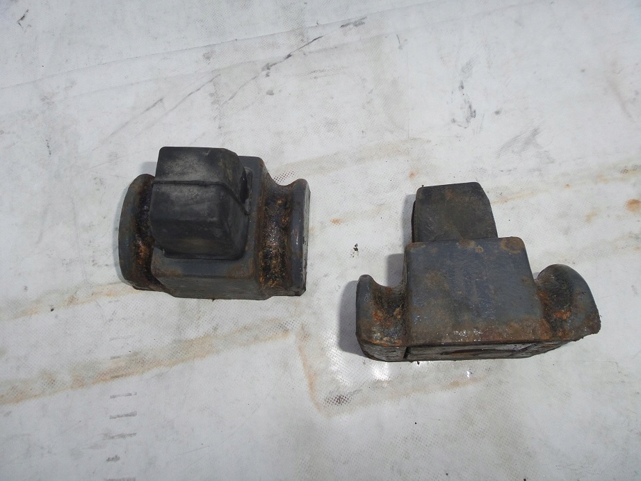 фото №1, Отбойник подушка переходник рессора daf 45 lf