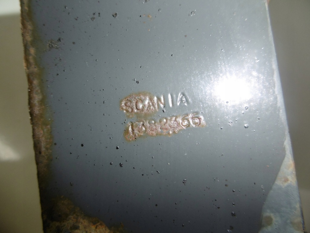 Шланг трубка пабтрубок  воды scania r 1382366 Киев