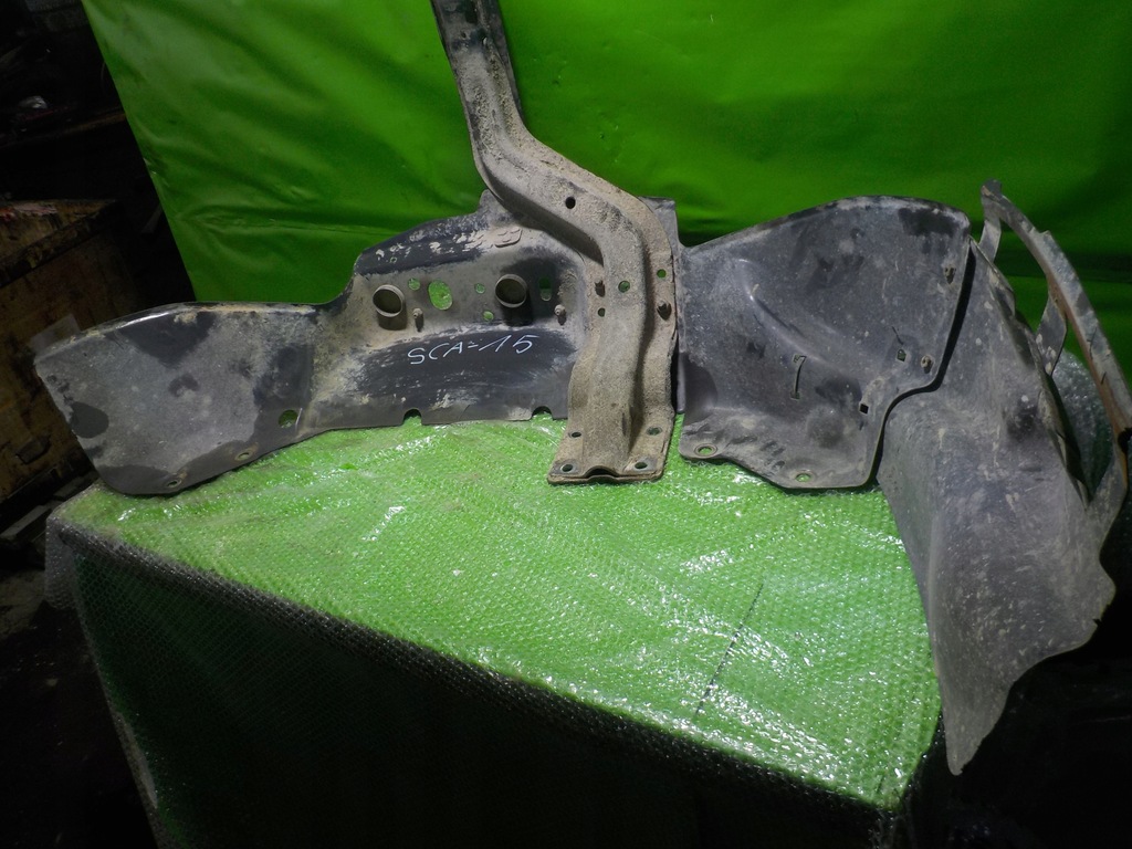 фото №1, Scania r 380 подкрылок подкрылок кронштейн левый перед