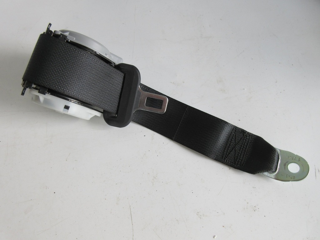 фото №1, Auris ii hb pas безопасности задний левый задняя