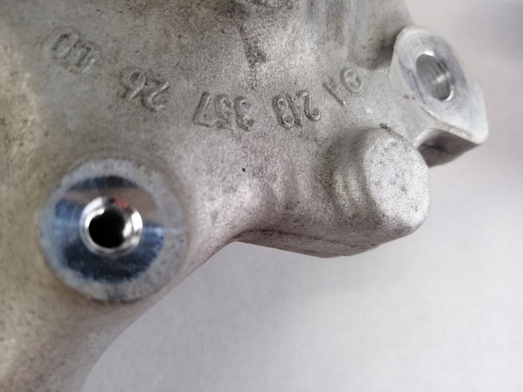 фото №9, Mercedes e-klasa w213 amg поворотний кулак ступиця задня