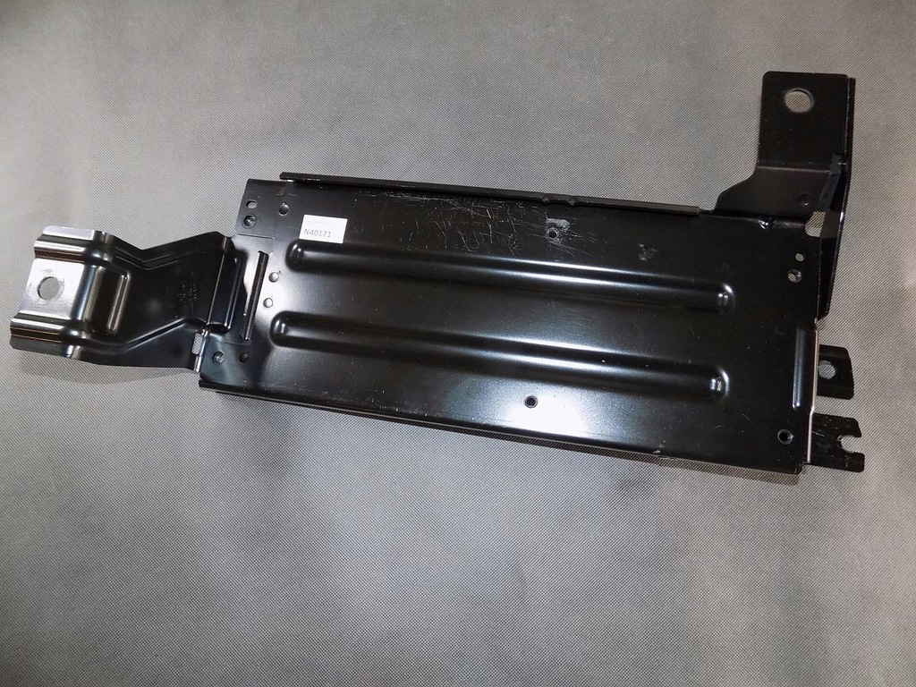 фото №1, Vw touareg iii кронштейн захист 4m0915524j