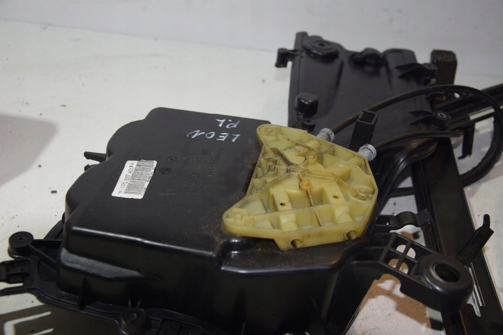 фото №5, Подъемник стекло левый перед seat leon ii 1p0837401f