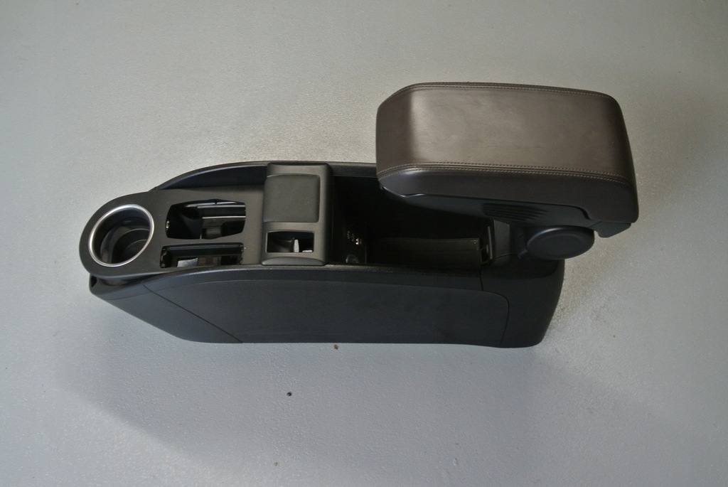 фото №6, Bmw i3 сидіння заднє сидіння комплект