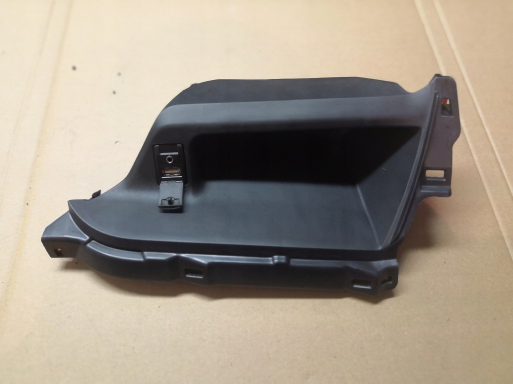 фото №1, Toyota c-hr chr бардачок полка ниша usb aux