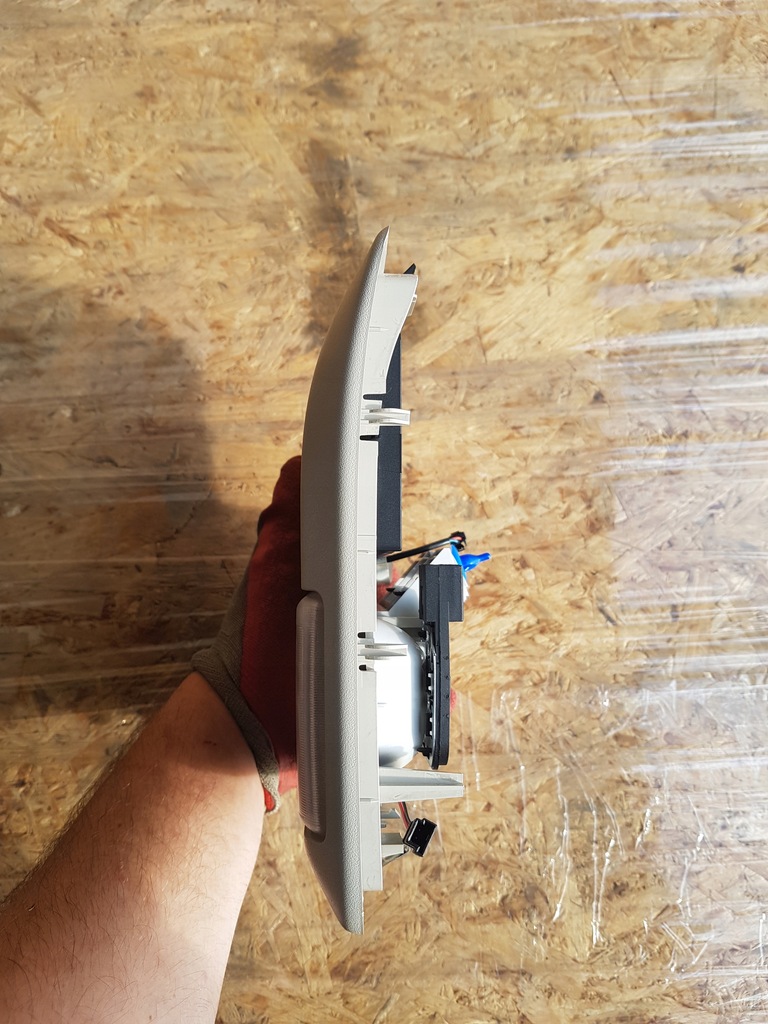 фото №4, Land rover discovery iv лампа потолочный