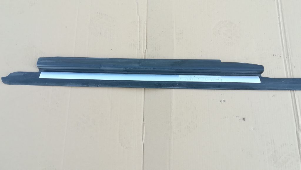 фото №2, Audi a6 c5 allroad молдинг порог левая внутренняя