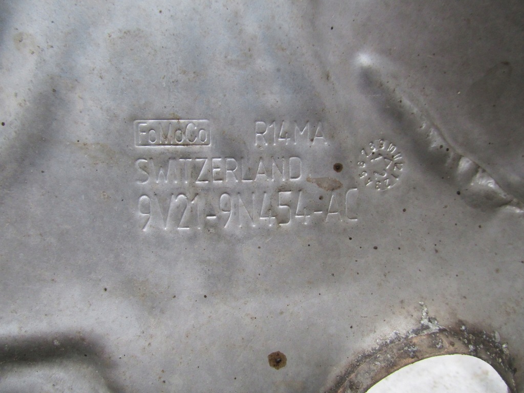 фото №3, Защита катализатора b-max 1,6 16v 2013 rok