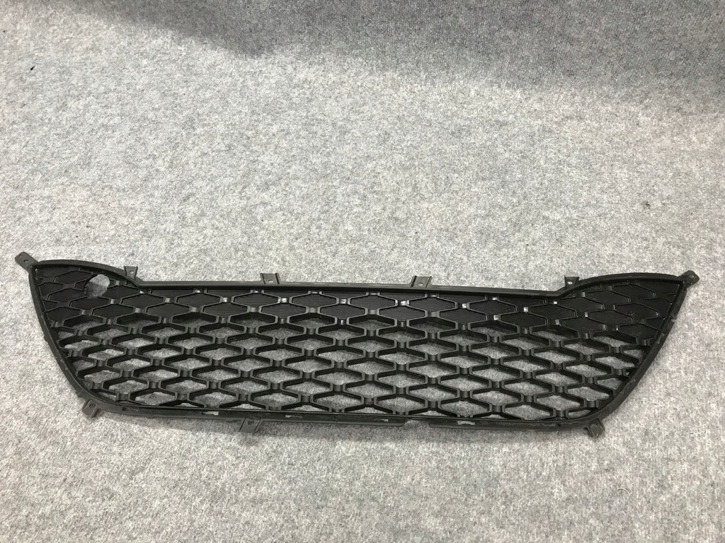 фото №1, Hyundai i10 2011-2013 решітка радіатора решітка заглушка решітка радіатора