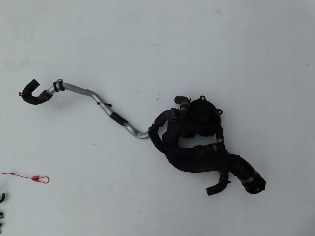 фото №1, Audi a8 s8 d4 термостат корпус