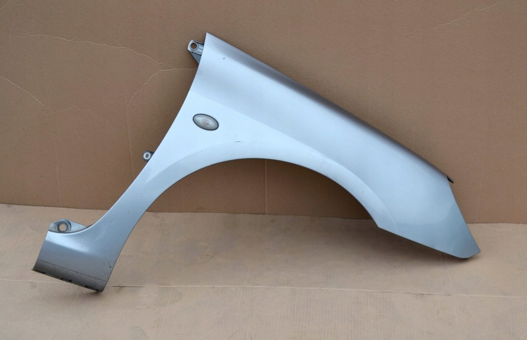 фото №1, Peugeot 307 крыло правый перед передний