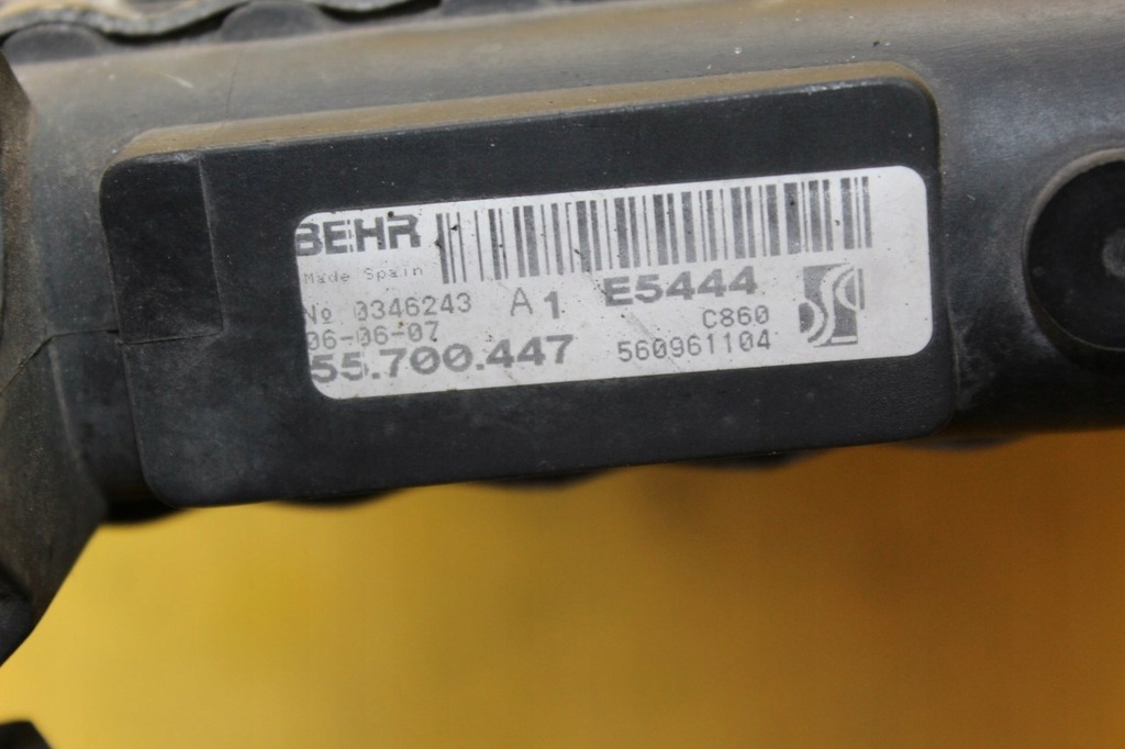 фото №13, Радіатор wody grande punto 1.4 b 560961104