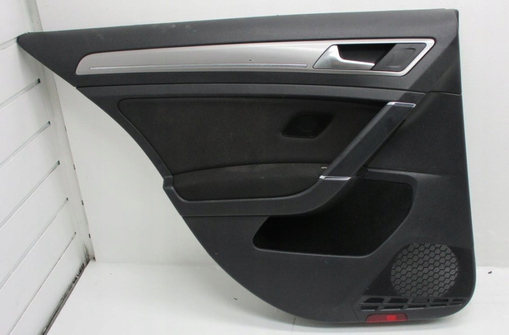 фото №1, Обшивка дверь левый задняя vw golf vii 7 5g6867211gq