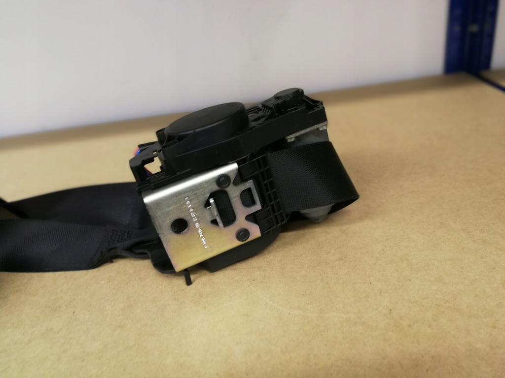 фото №6, Mercedes w211 pas безопасности правый 602208100