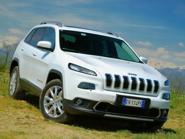 фото №3, Протитуманна фара jeep cherokee kl 2014 15 16 17 18 eu