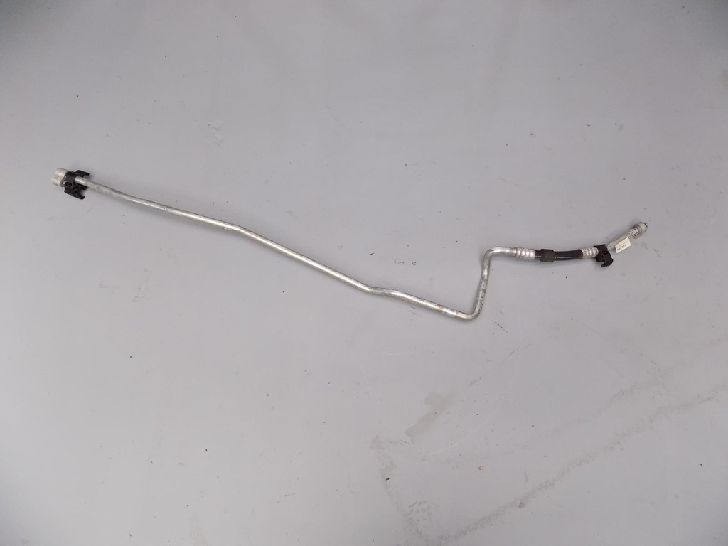 фото №1, Vw touareg 7p шланг кондиционера 7p0820885