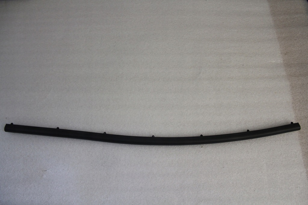 фото №1, Прокладка капот vw tiguan 5na823707