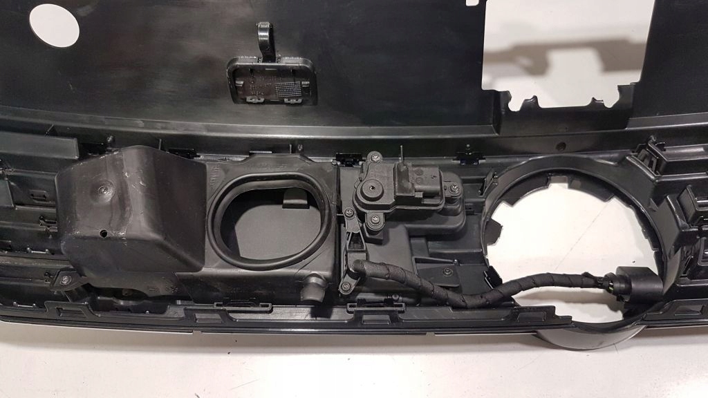 фото №7, Решітка радіатора решітка радіатора volkswagen passat b8 gte 3g0853651