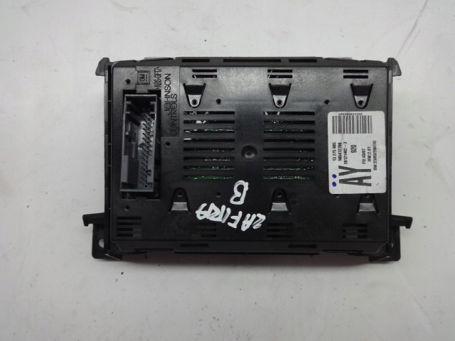 фото №2, Opel zafira b 05r- дисплей ay