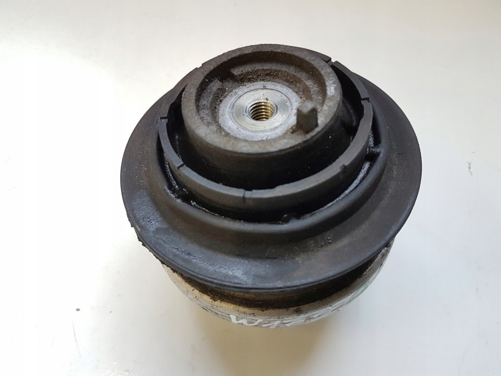 фото №2, Подушка двигуна mercedes slk w172 r172 1.8 cgi