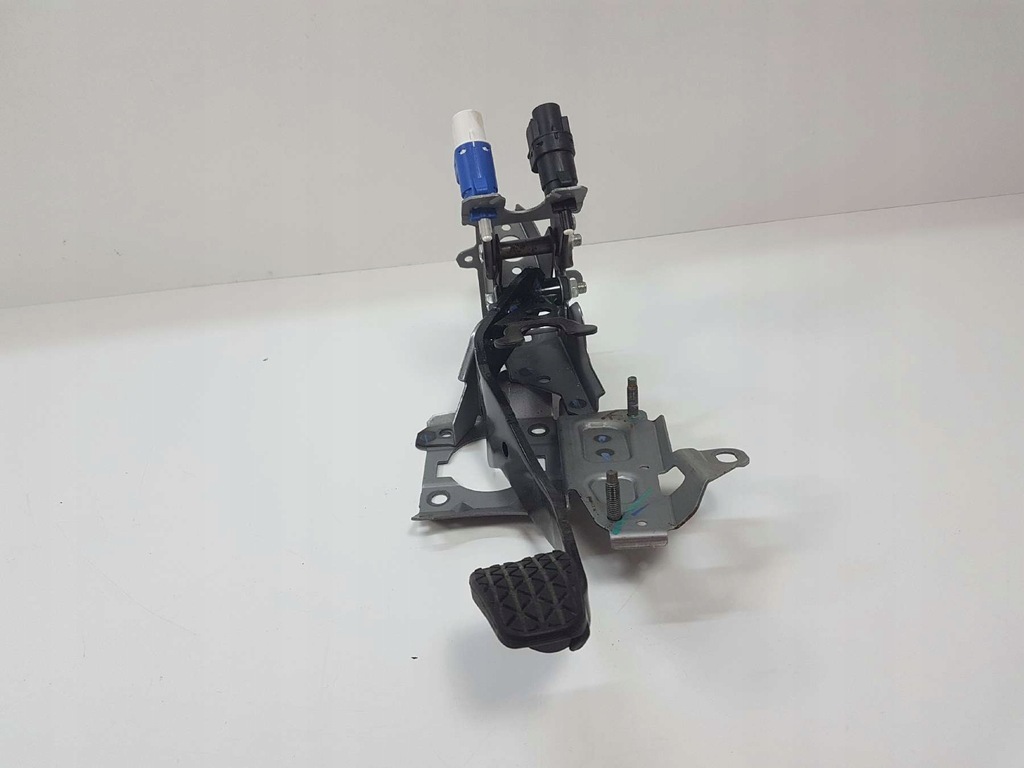 фото №3, Ford ecosport 1.0 ecoboost педаль тормоза