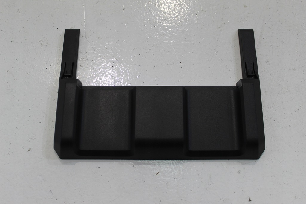 фото №1, Vw touareg 3 накладка заглушка 760885073a