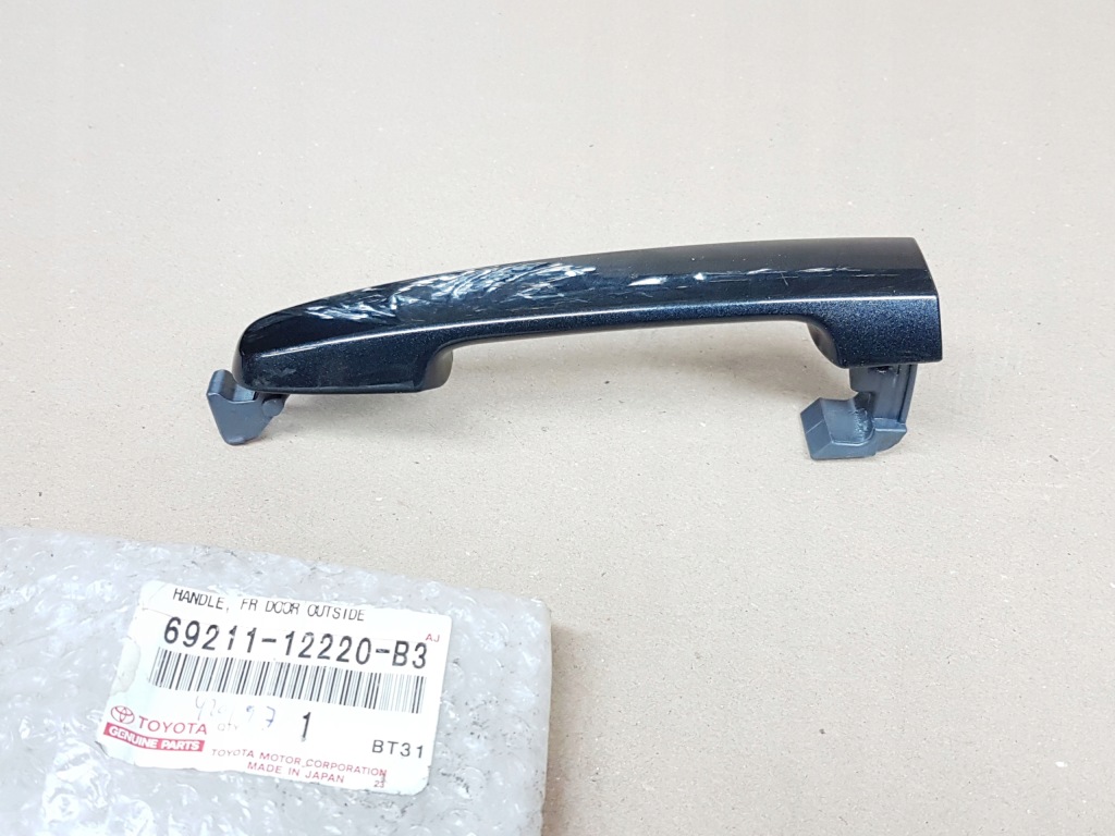 фото №4, Avensis verso 01-09 ручка кронштейн ручка дверь 1e2