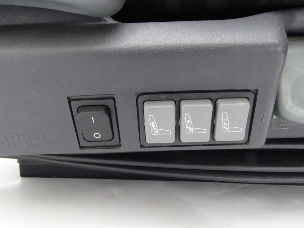 фото №9, Iveco stralis hi-way x-way 13- e6 сидіння правий пасажира пневматичний