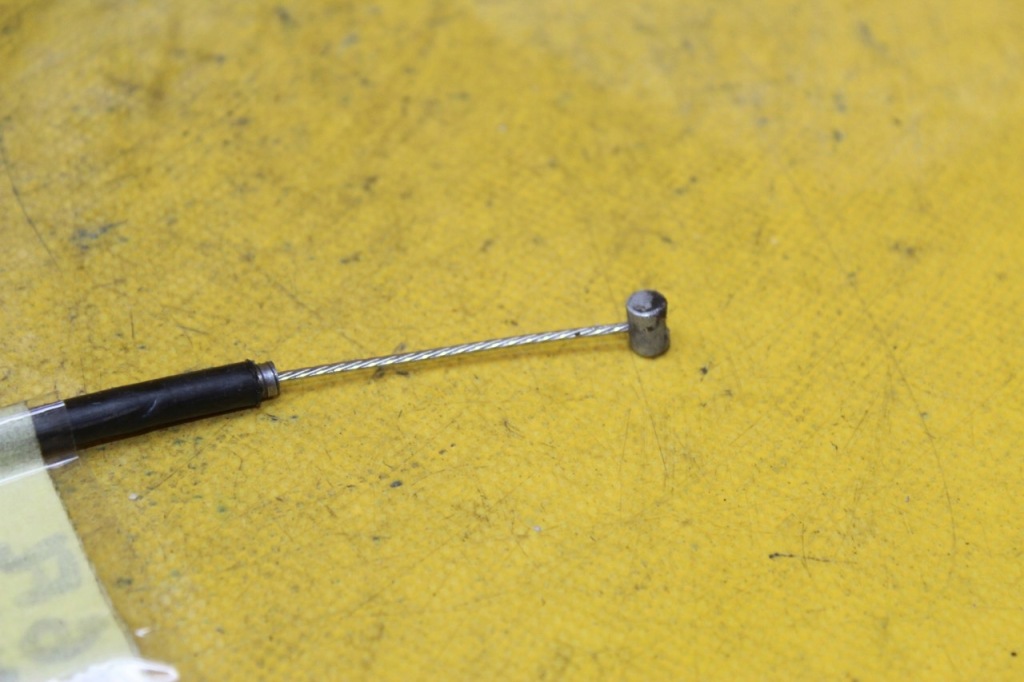 фото №4, Трос капот bmw e46 sedan