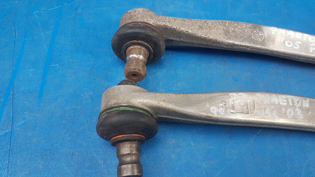 фото №6, Volkswagen оригинальный номер передний banan góra