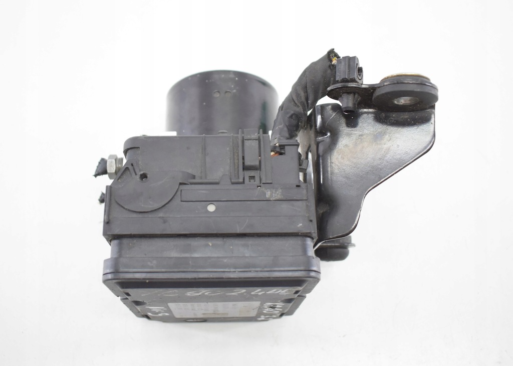 фото №6, Volvo xc60 s60 v70 насос abs 30681619 демонтаж eu!