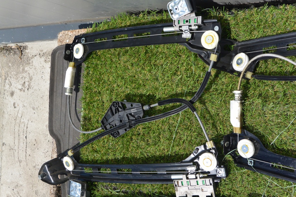 фото №8, Volkswagen оригінальний номер 3c8837461j 3c8837462g