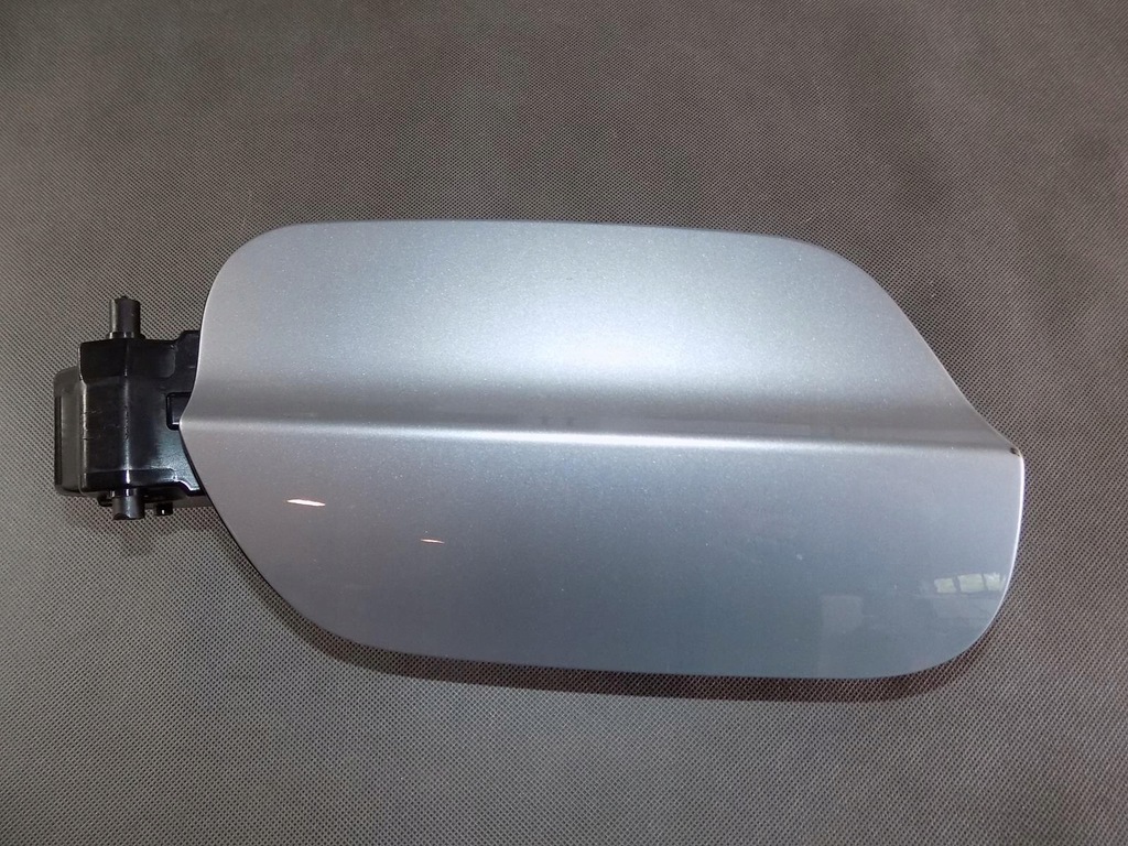 фото №1, Vw touareg iii кришка заливної пального lz7g