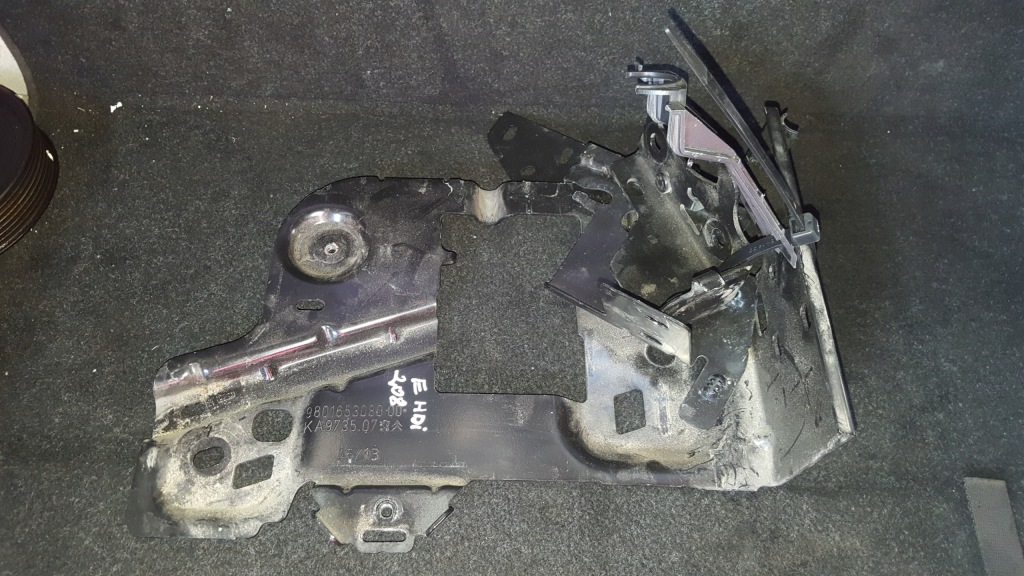 фото №1, Основа акумулятор peugeot 208