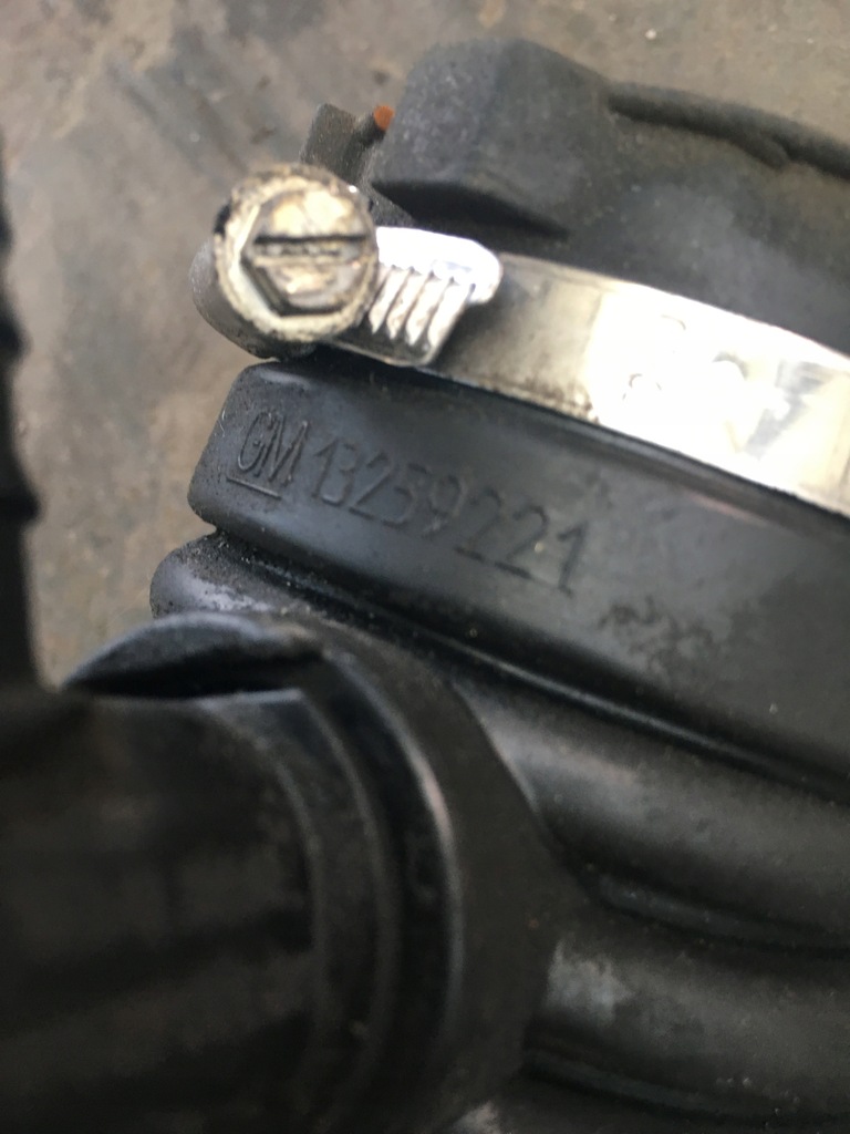 фото №2, Opel zafira c 2.0 cdti труба wąż воздуха 13259221