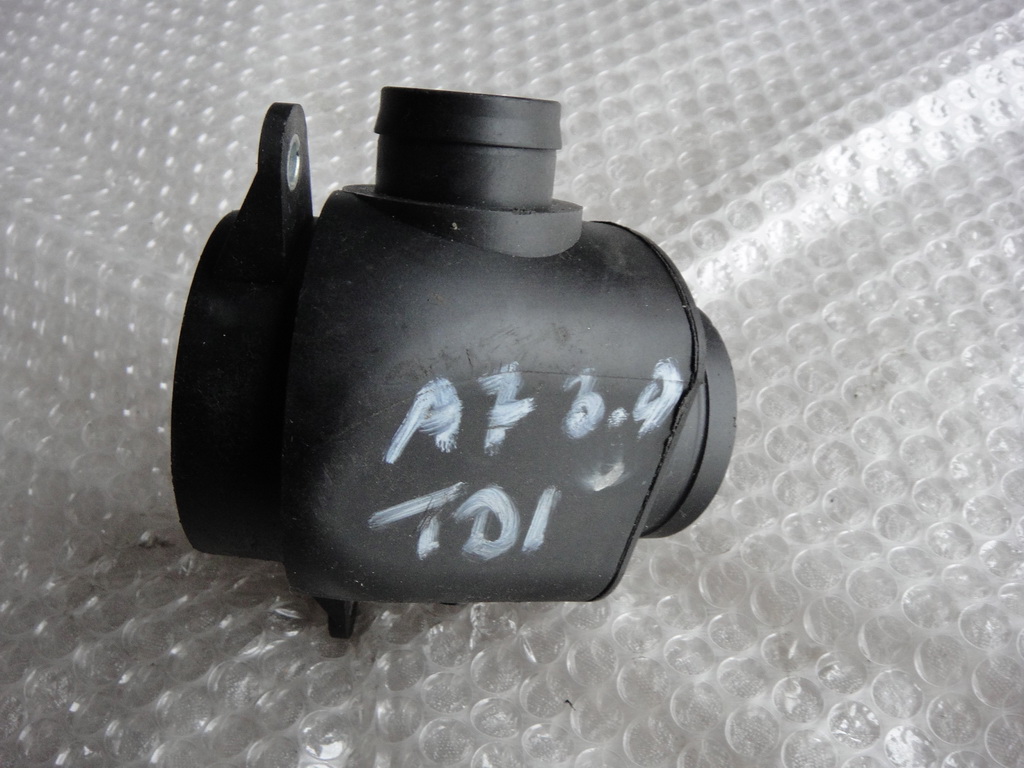 фото №1, Audi a6 a7 3.0 tdi патрубок турбины 059129955