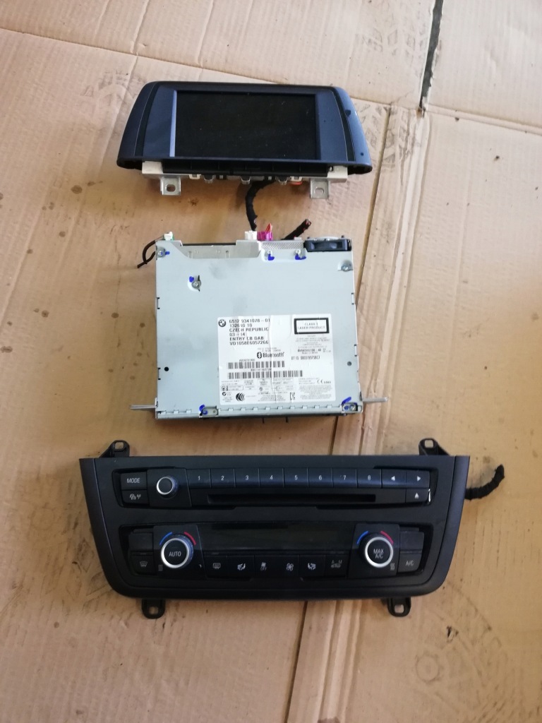 фото №1, Bmw 3 f30 f31 радіо навігація 9341078 дисплей