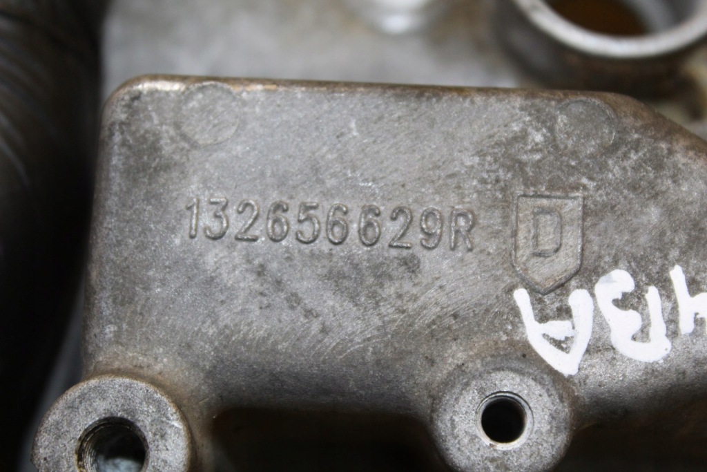 фото №9, Кришка розподільного валу captur 0.9 tce h4ba 132656629r