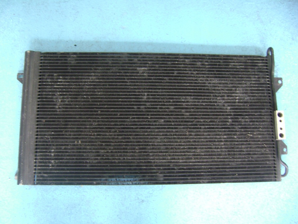 фото №1, Радіатор кондиціонер audi q7 4l0